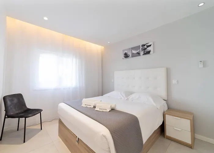 Saro By Hellovacations 아파트 알부페이라